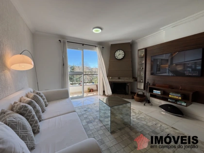 Apartamento em Vila Everest, Campos do Jordão