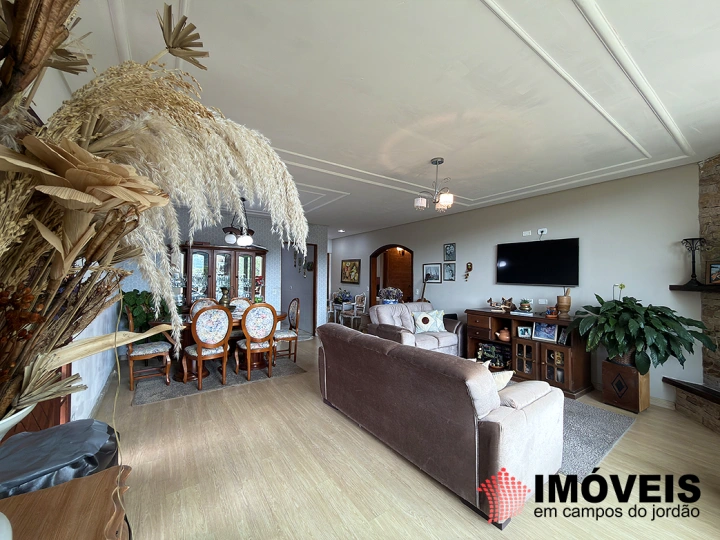 Casa em Vila Capivari, Campos do Jordão - foto 11