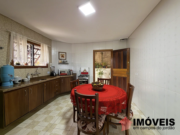 Casa em Vila Capivari, Campos do Jordão - foto 23