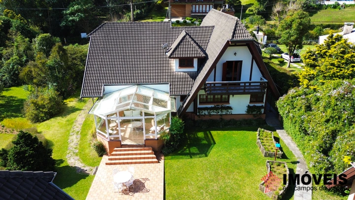 Casa em Alto do Capivari, Campos do Jordão - foto 2