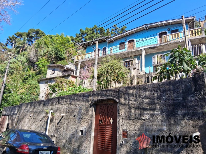 Casa em Vila Fracalanza, Campos do Jordão - foto 1