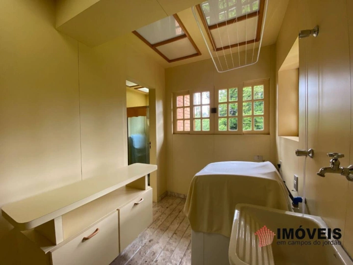 Apartamento em Alto do Capivari, Campos do Jordão - foto 1