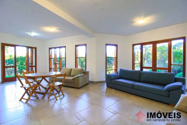 Apartamento em Vila São Francisco, Campos do Jordão - foto 9