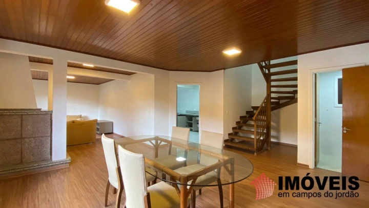 Apartamento em Vila Abernéssia, Campos do Jordão - foto 1