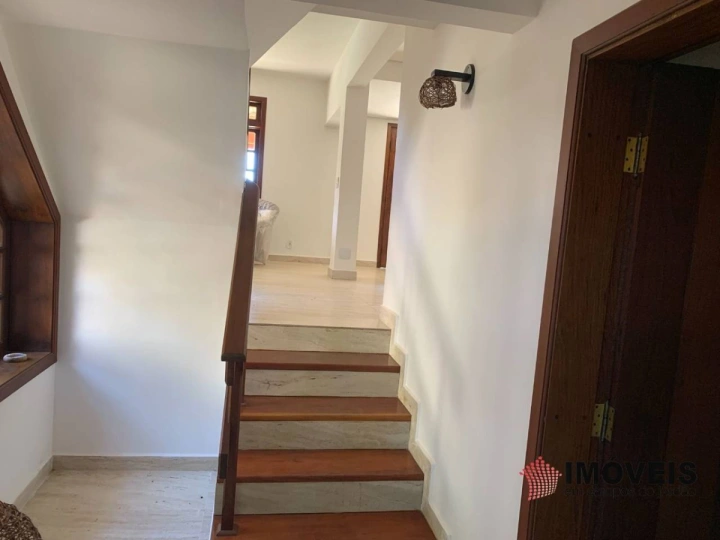 Casa em Alto do Capivari, Campos do Jordão - foto 33