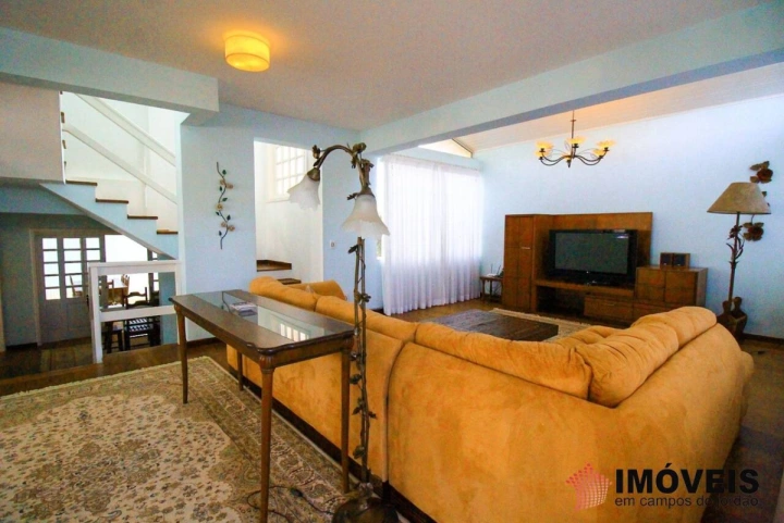 Casa em Vila Capivari, Campos do Jordão - foto 9