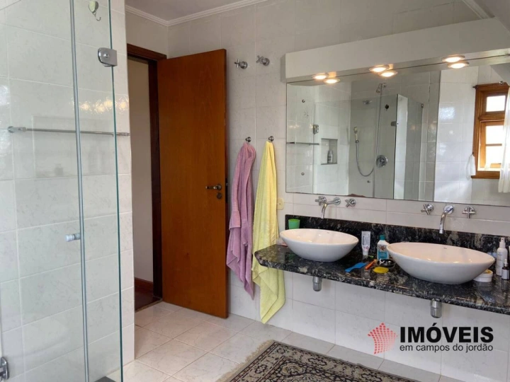 Casa em Jardim Elizabete, Campos do Jordão - foto 4