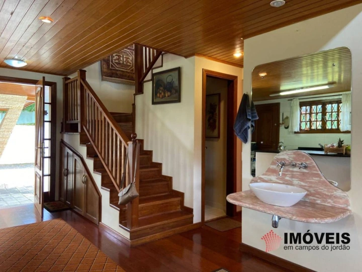 Casa em Jardim Elizabete, Campos do Jordão - foto 12