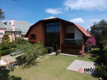 Casa em Jardim Véu da Noiva, Campos do Jordão