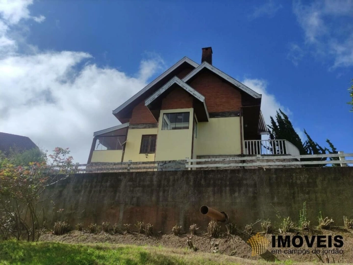 Casa em Alto do Capivari, Campos do Jordão - foto 4