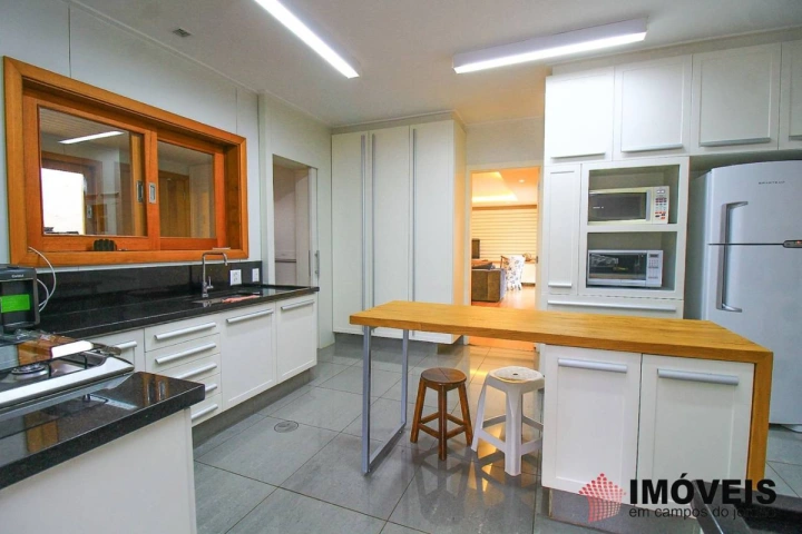 Casa em Alto do Capivari, Campos do Jordão - foto 11