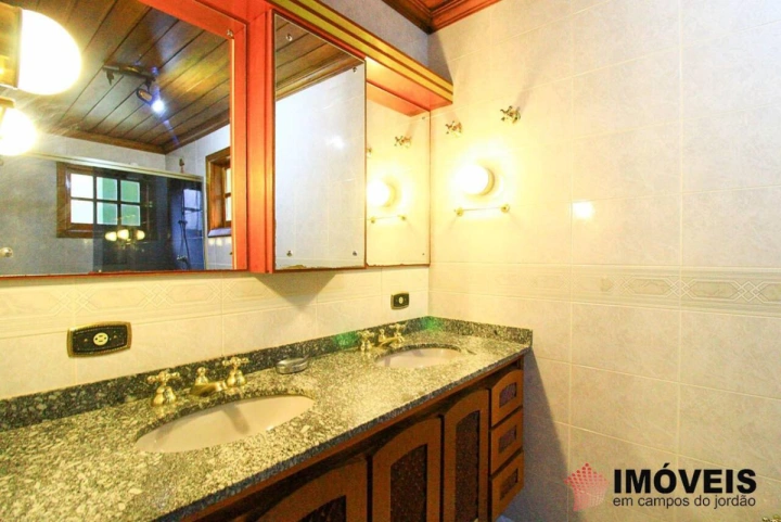 Casa em Vila Capivari, Campos do Jordão - foto 4