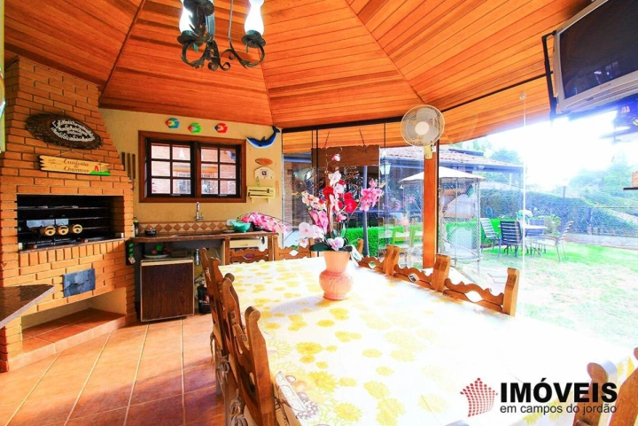 Casa em Alto do Capivari, Campos do Jordão - foto 12