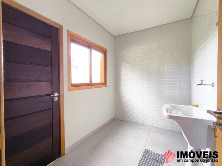 Casa em Alto do Capivari, Campos do Jordão - foto 13
