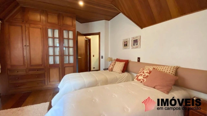 Casa em Jardim Véu da Noiva, Campos do Jordão - foto 16