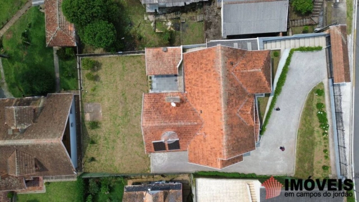 Casa em Vila Abernéssia, Campos do Jordão - foto 7