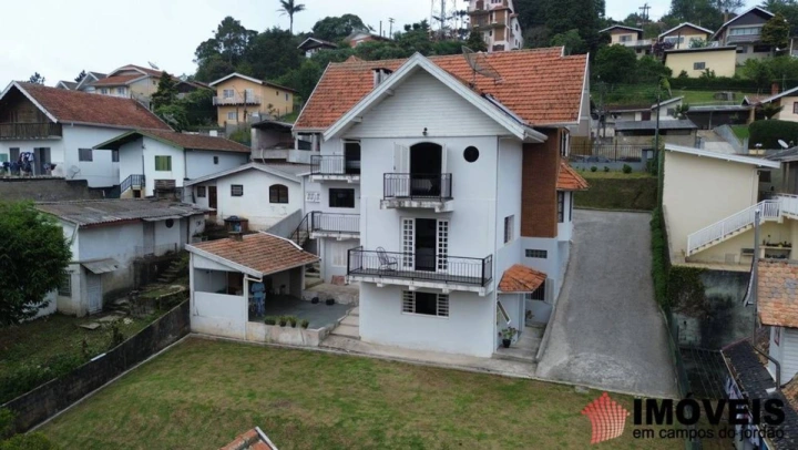 Casa em Vila Abernéssia, Campos do Jordão - foto 9