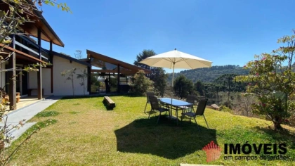 Casa em Colinas de Capivari, Campos do Jordão