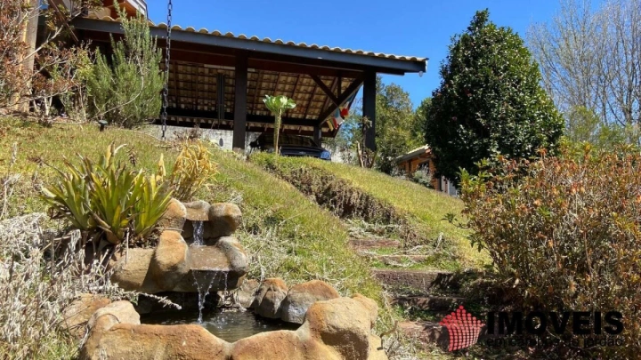 Casa em Colinas de Capivari, Campos do Jordão - foto 12