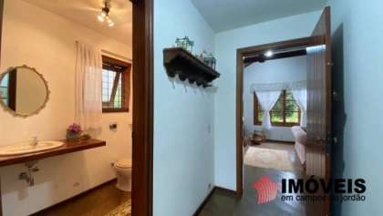 Casa em Alto do Capivari, Campos do Jordão