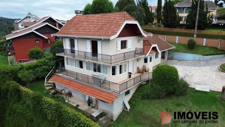 Casa em Vila Nova Suiça, Campos do Jordão - foto 2