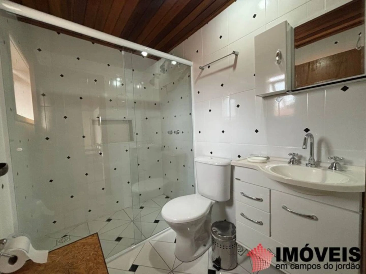 Casa em Vila Nova Suiça, Campos do Jordão - foto 4