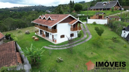 Casa em Jardim Cataguases, Campos do Jordão