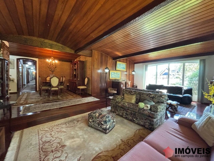 Casa em Alto do Capivari, Campos do Jordão - foto 4