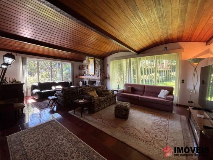 Casa em Alto do Capivari, Campos do Jordão - foto 6