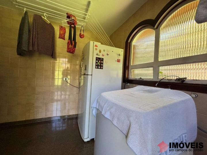 Casa em Alto do Capivari, Campos do Jordão - foto 8