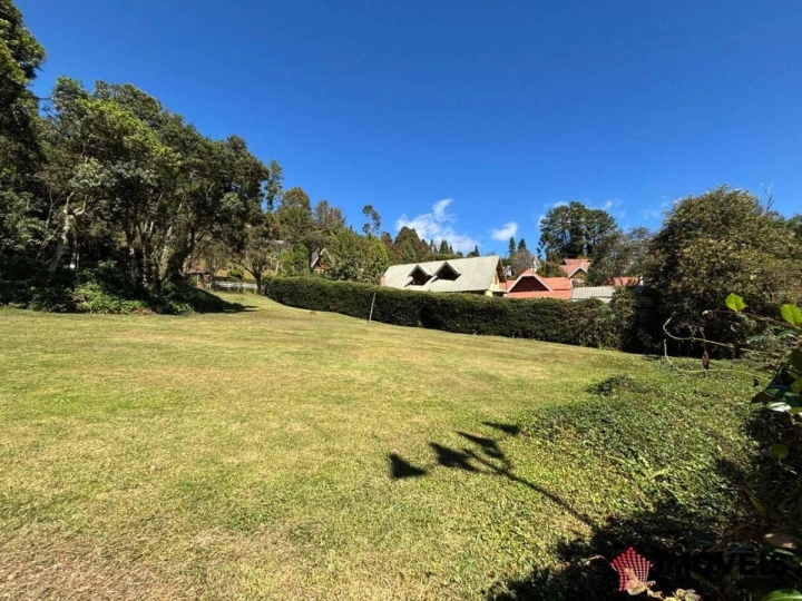 Casa em Alto do Capivari, Campos do Jordão - foto 16