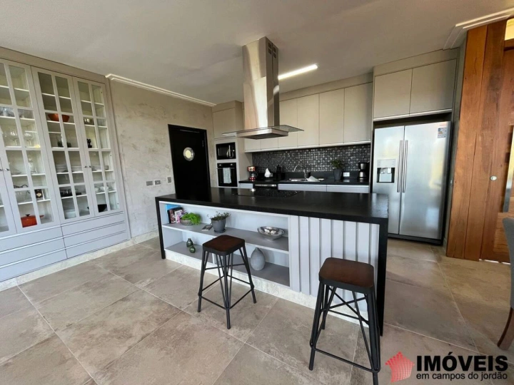 Casa em Alto do Capivari, Campos do Jordão - foto 11