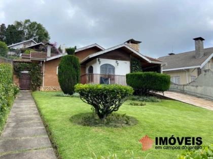 Casa em Vila Telma, Campos do Jordão