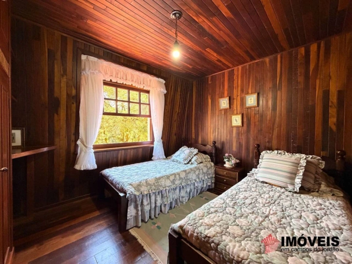 Casa em Alto do Capivari, Campos do Jordão - foto 9