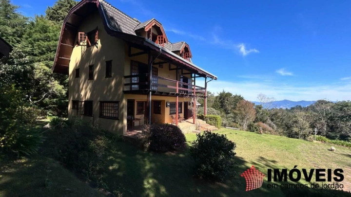 Casa em Alto da Boa Vista, Campos do Jordão - foto 1