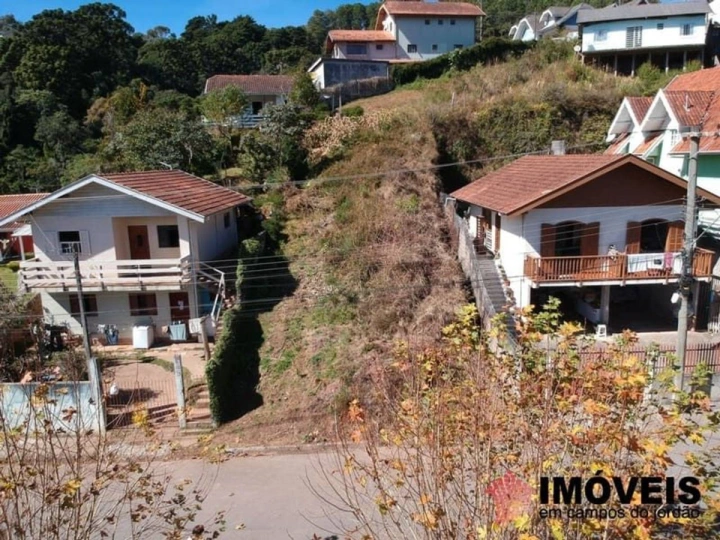 Terreno/Lote em Serra Azul, Campos do Jordão - foto 1