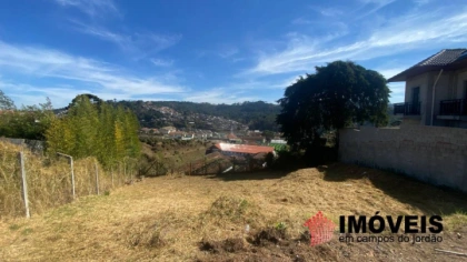Terreno/Lote em Vila Abernéssia, Campos do Jordão