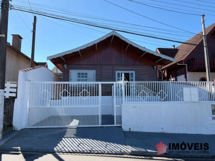 Casa em Vila São Paulo, Campos do Jordão - foto 2