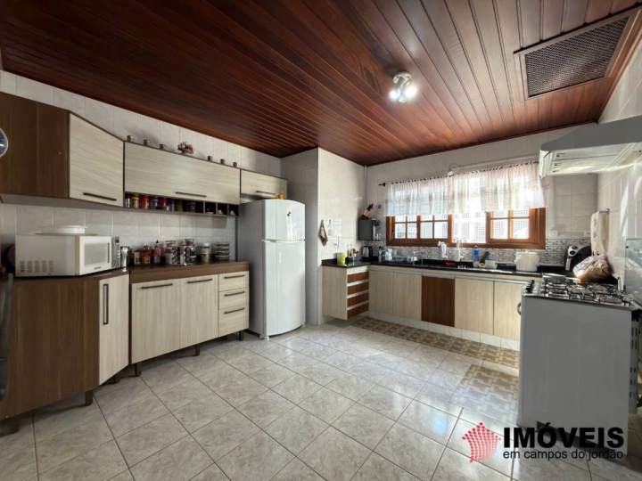 Casa em Vila São Paulo, Campos do Jordão - foto 9