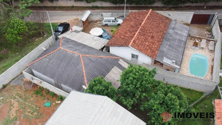 Casa em Bairro dos Melos, Campos do Jordão - foto 5