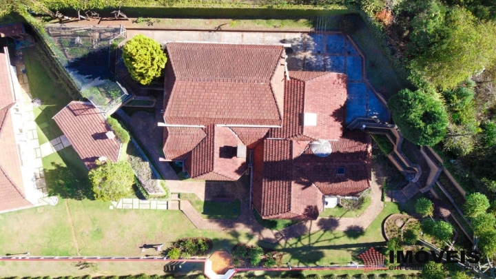 Casa em Alto do Capivari, Campos do Jordão - foto 5